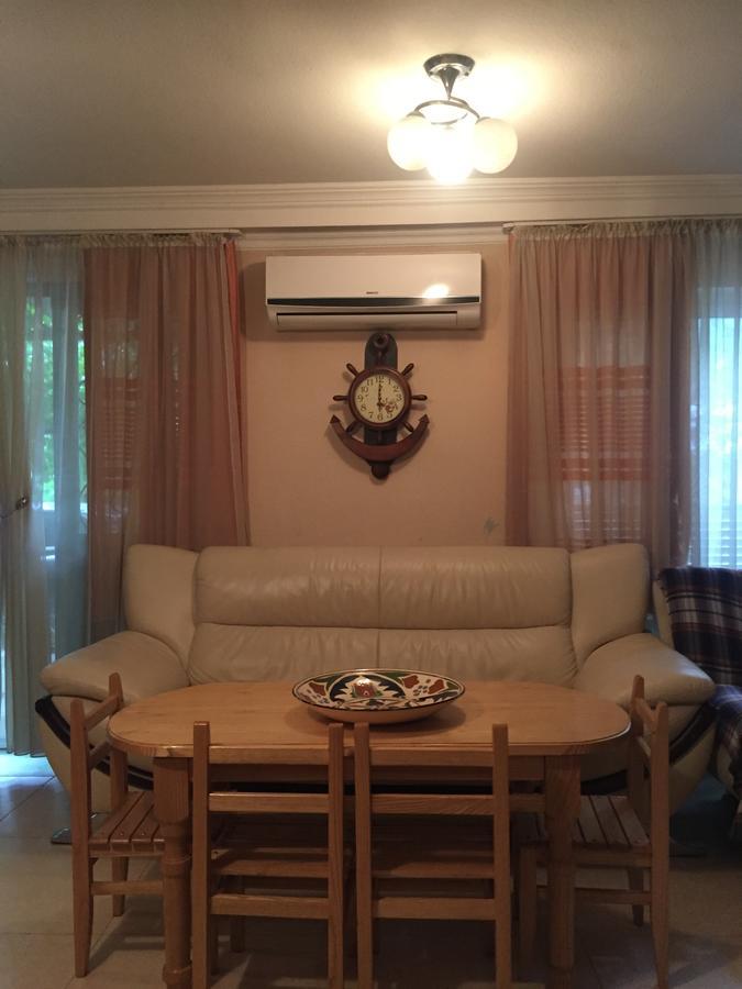 Guest House Gzirishvili Kvareli Exterior foto